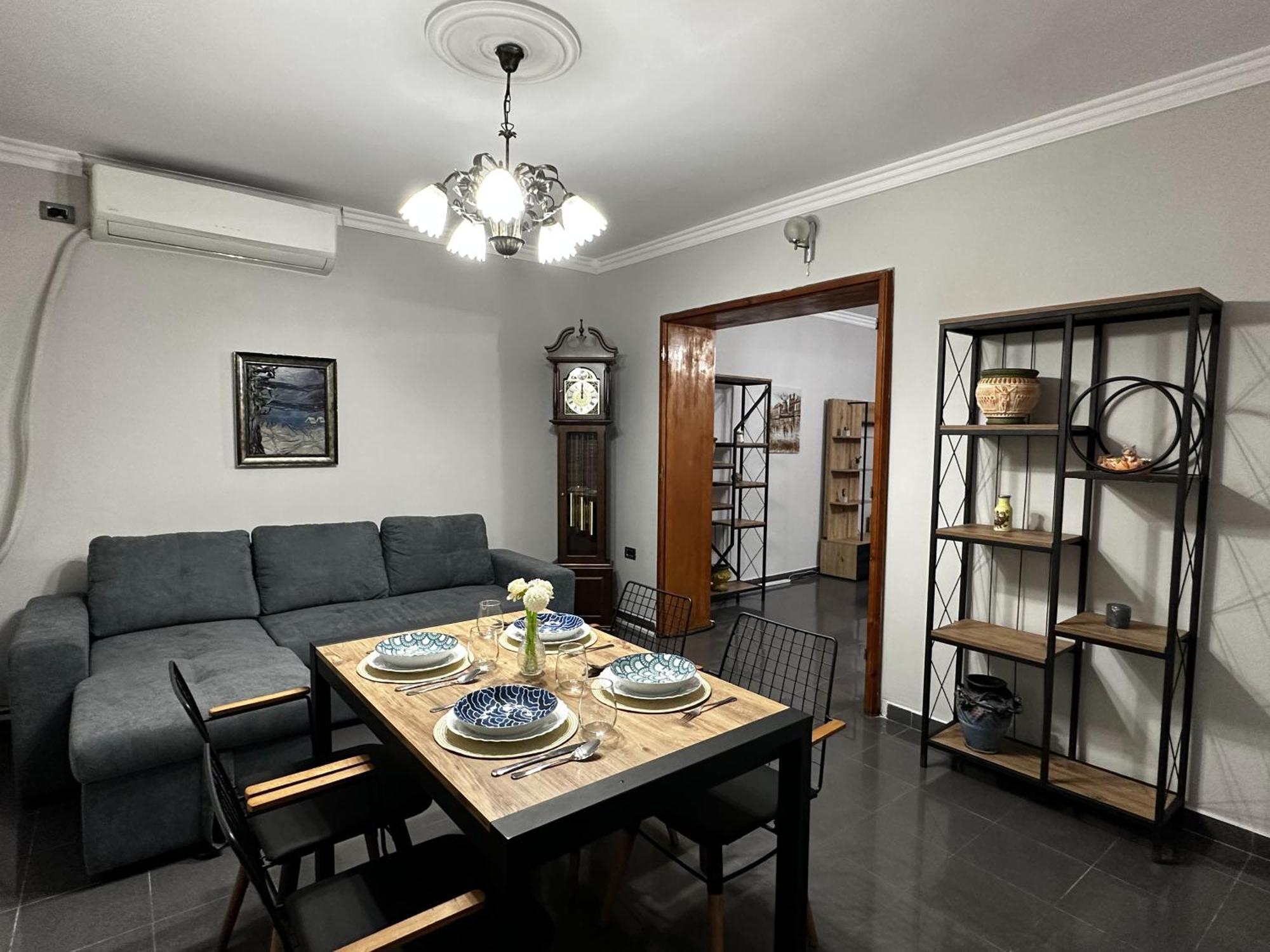 Tirana Treasure: Chic 2Br-Apartment 8Min To Skanderbeg Place Buitenkant foto