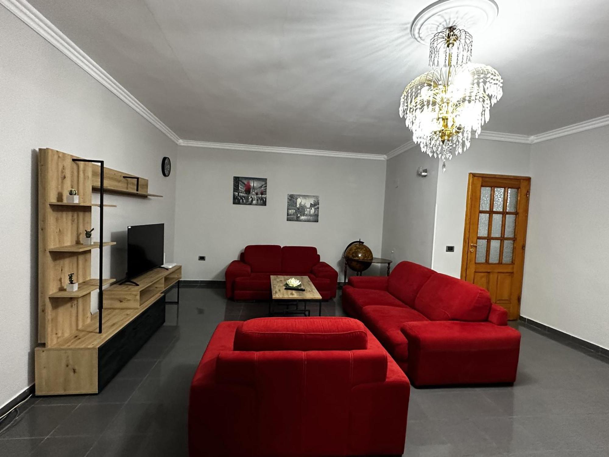 Tirana Treasure: Chic 2Br-Apartment 8Min To Skanderbeg Place Buitenkant foto